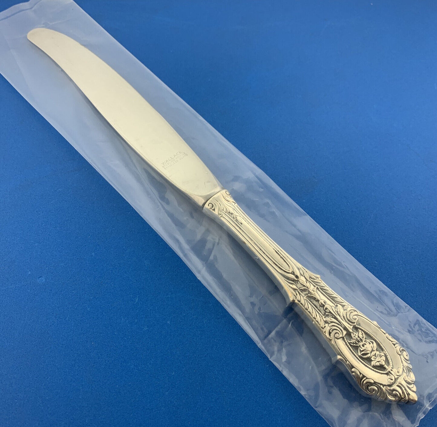 Designer Wallace Sterling Silver 925 Rose Point Pattern Dinner Knife Flatware