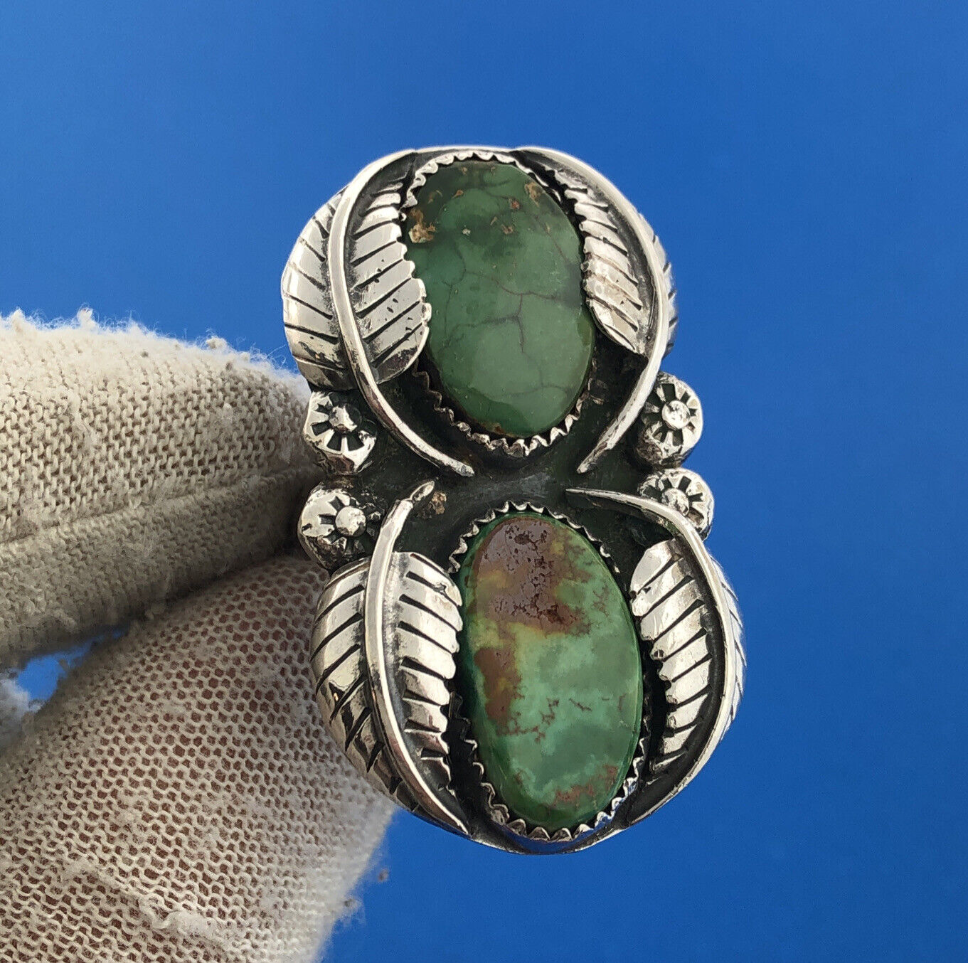 Native American R Smith 925 Sterling Silver Green Turquoise Squash Blossom Ring