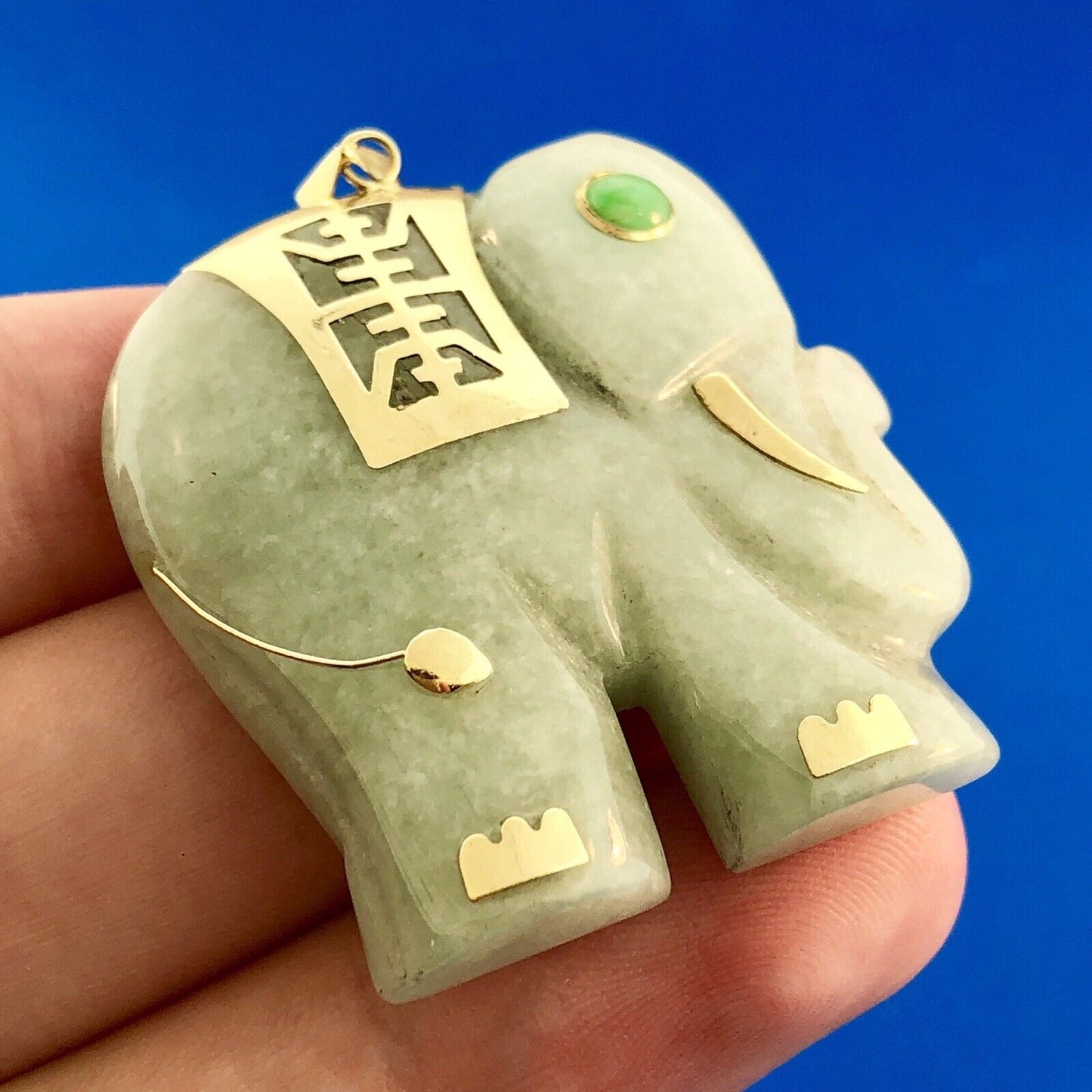 Vintage 14k Yellow Gold Jade Jadeite Chrysoprase Elephant Statement Pendant