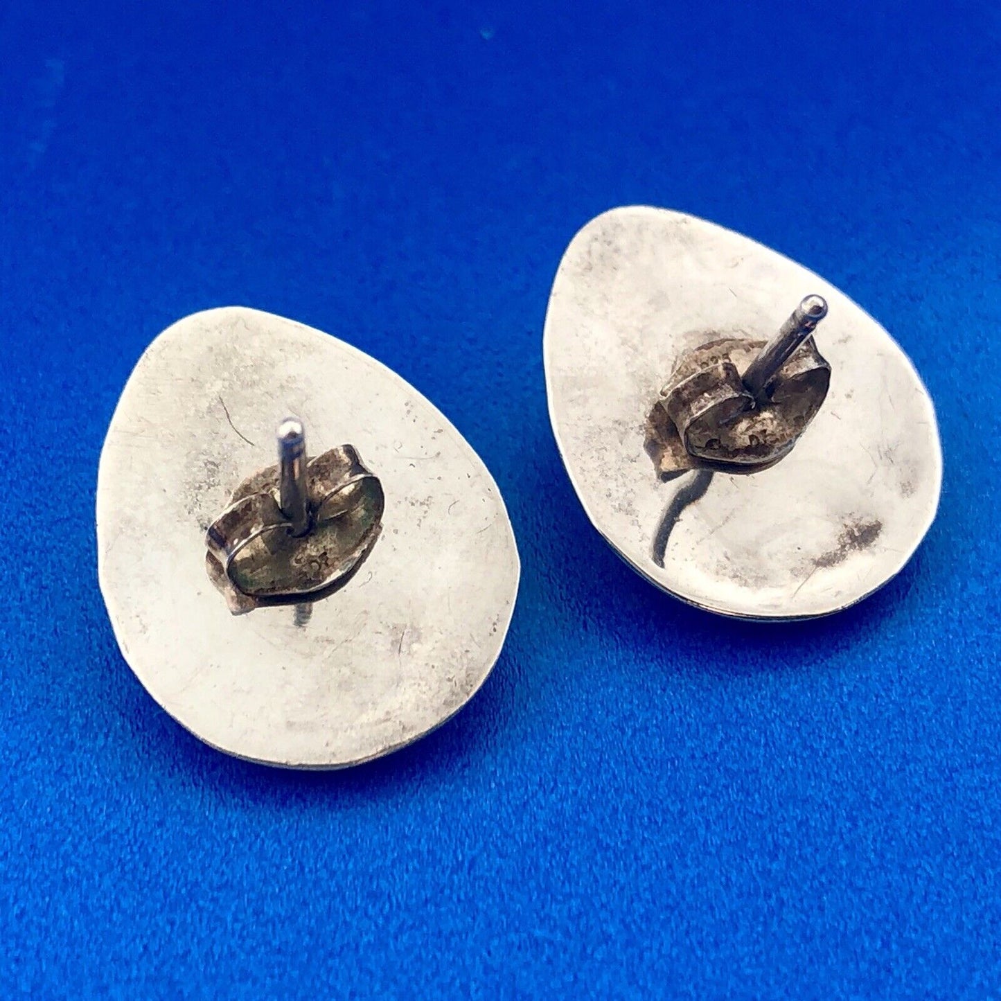 Native American Artisan DF 925 Sterling Silver Turquoise Bear Paw Claw Earrings