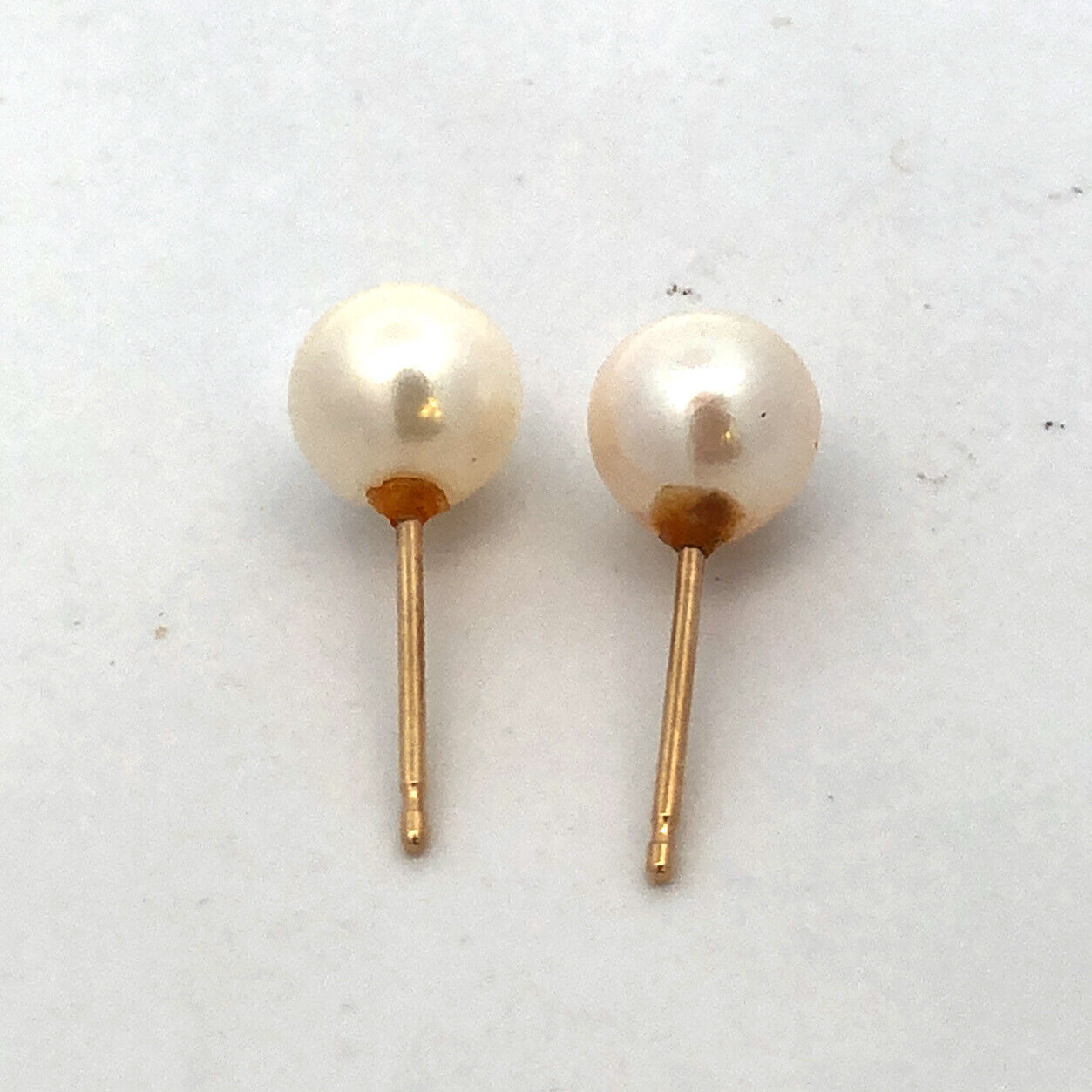 Designer 14K Yellow Gold White Pearl Wedding Anniversary Stud Earrings