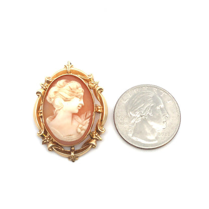 Vintage Designer 14K Yellow Gold Oval Carved Cameo Pendant Brooch