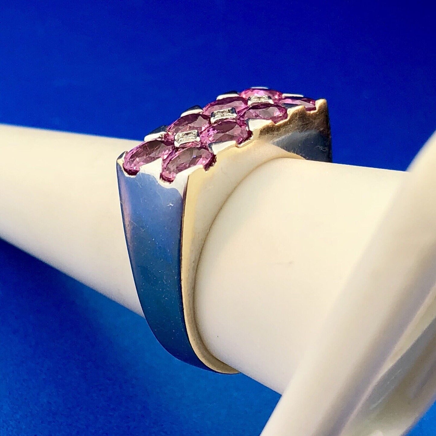 18k White Gold Pink Sapphire Ring with Diamond Accents Size 9