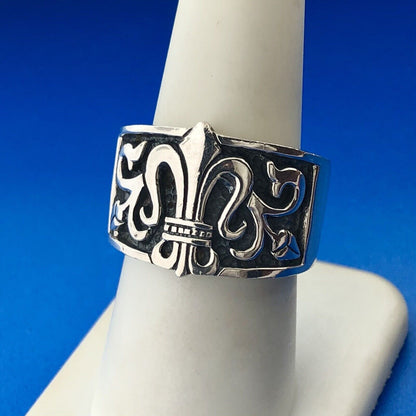 Stunning Sterling Silver 925 Engraved Floral Vine Fleur De Lis Cigar Ring Size 8