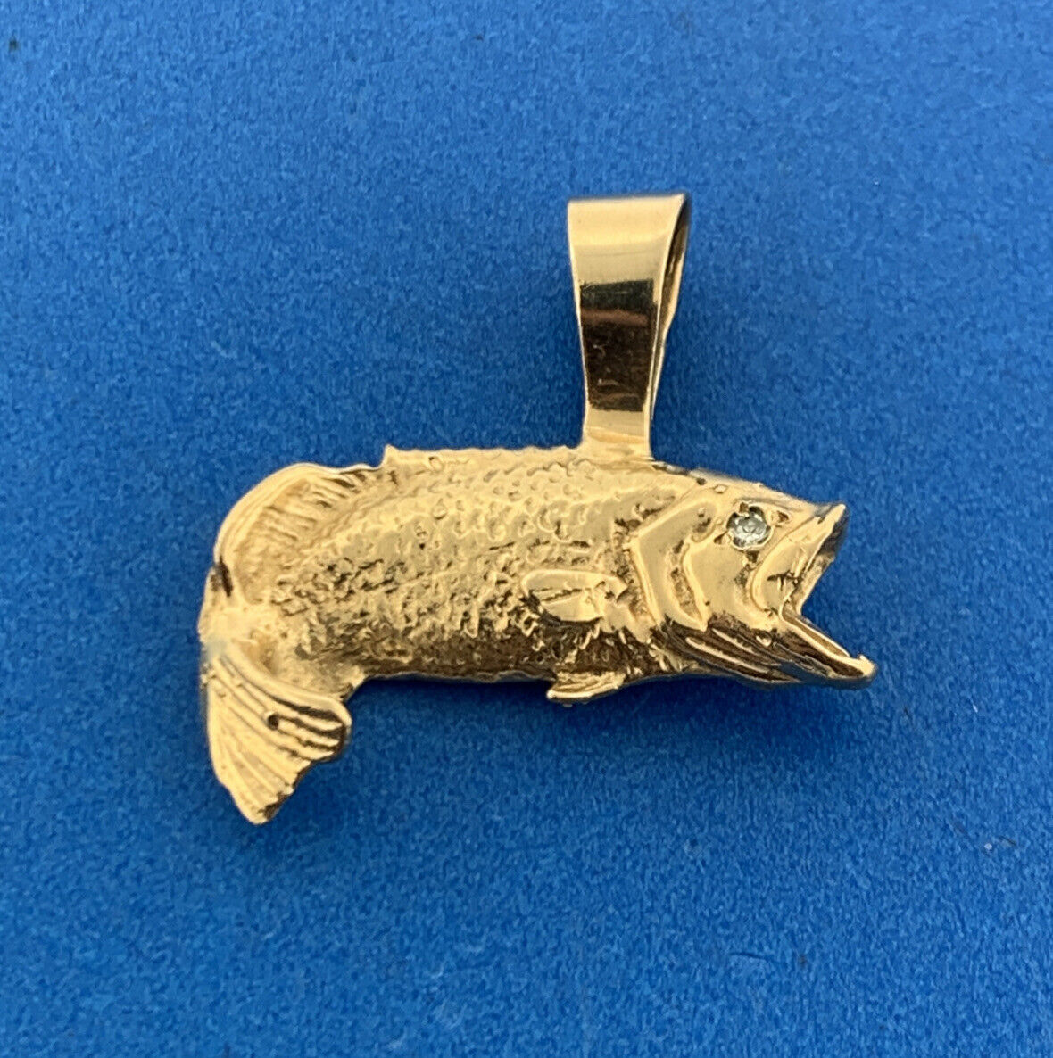 Vintage 14K Yellow Gold Diamond Open Mouth Koi Bass Fish Statement Pendant