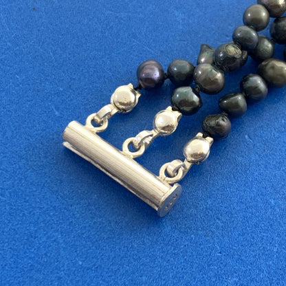 Designer USA Black Pearl Beaded Knotted 3-Strand 950 Silver Bracelet