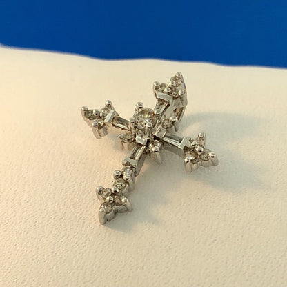 14K White Gold Diamond Encrusted Cross Easter Communion Bible Religious Pendant
