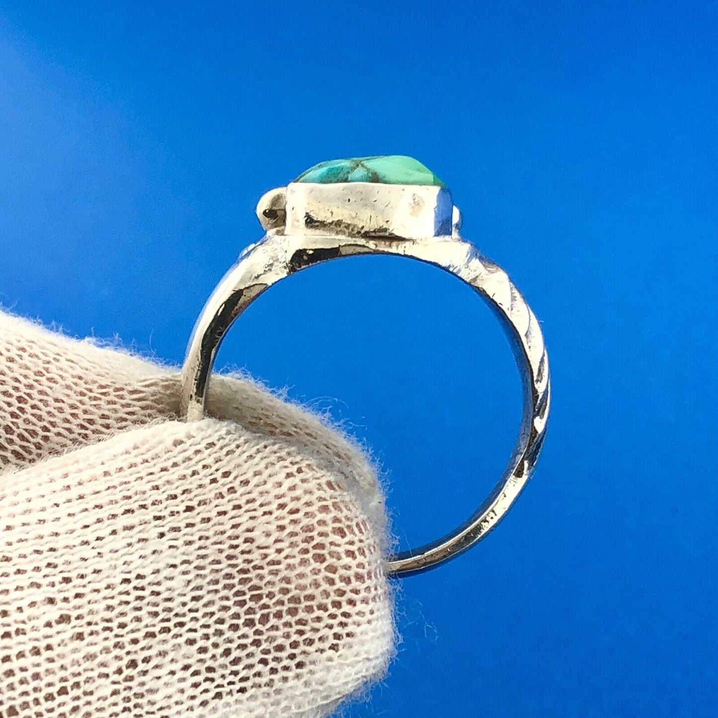 Stunning Sterling Silver 925 Chunky Turquoise Coral Wing Ring Size 10.5