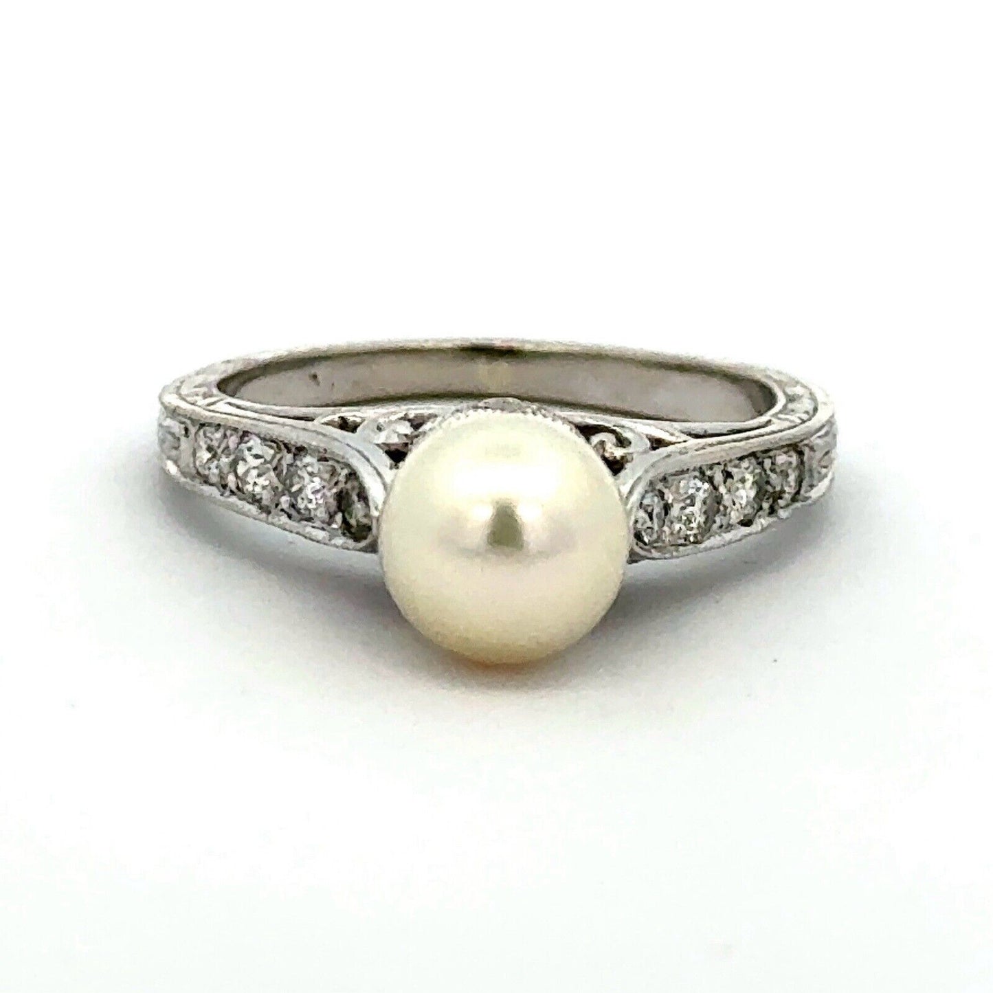 Vintage 14K White Gold Pearl Solitaire Diamond Accented Cocktail Ring