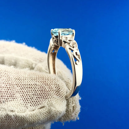 Exquisite 925 Sterling Silver Oval Blue Topaz Diamond December Anniversary Ring