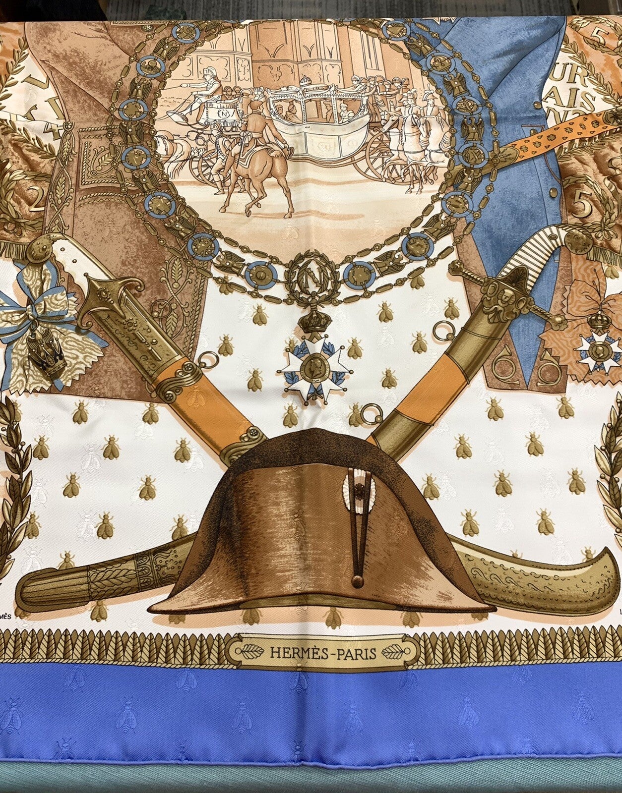 Hermes Carre 90 100% Silk Twill Napoleon Periwinkle Insect Bee Neckerchief Scarf