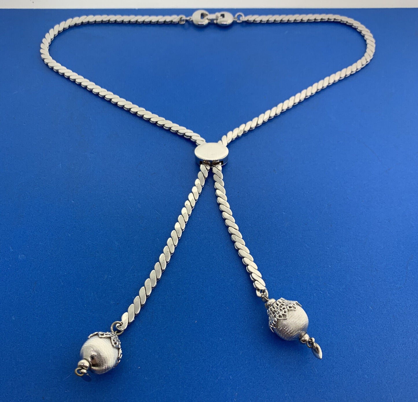 Vintage Monet Silver Tone Adjustable Lariat Style Serpentine Chain Necklace