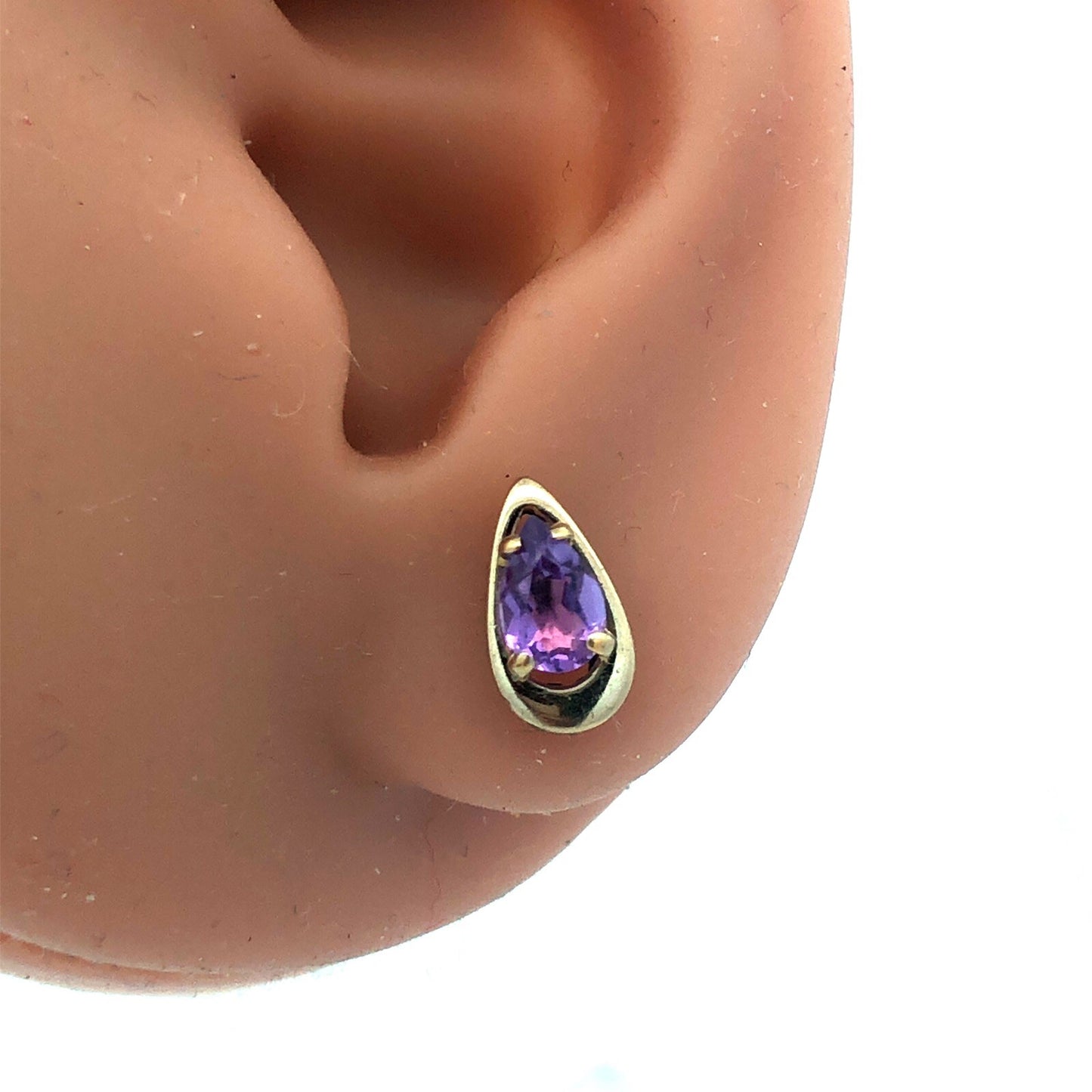 Vintage Stunning 10k Yellow Gold Pear Cut Amethyst Tear Drop Stud Earrings