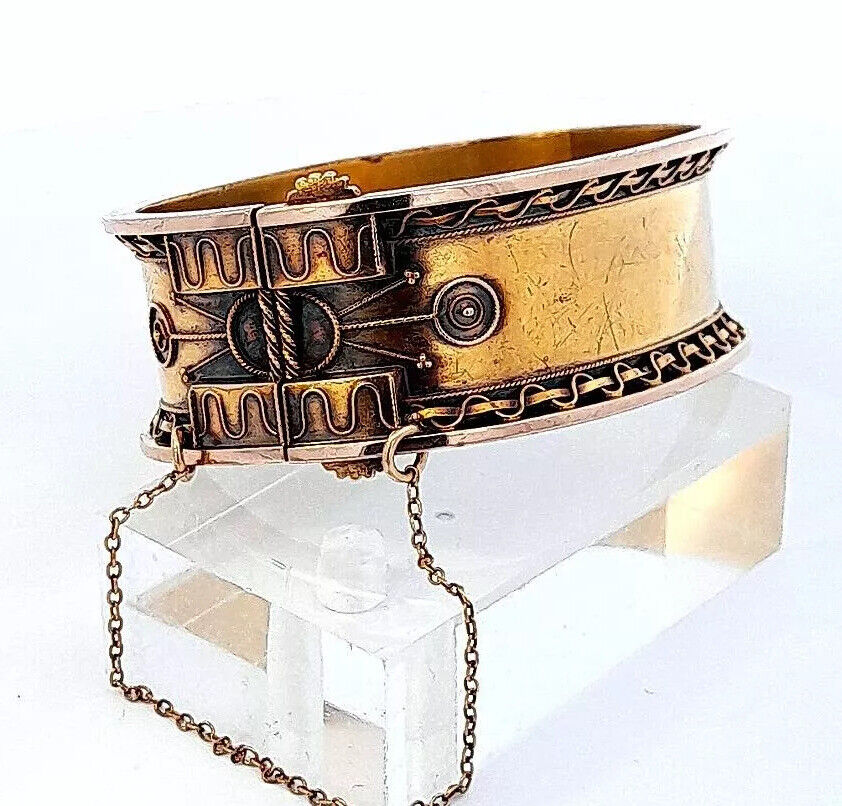 Victorian 14K Yellow Gold Artistic Hinged Cuff Bracelet