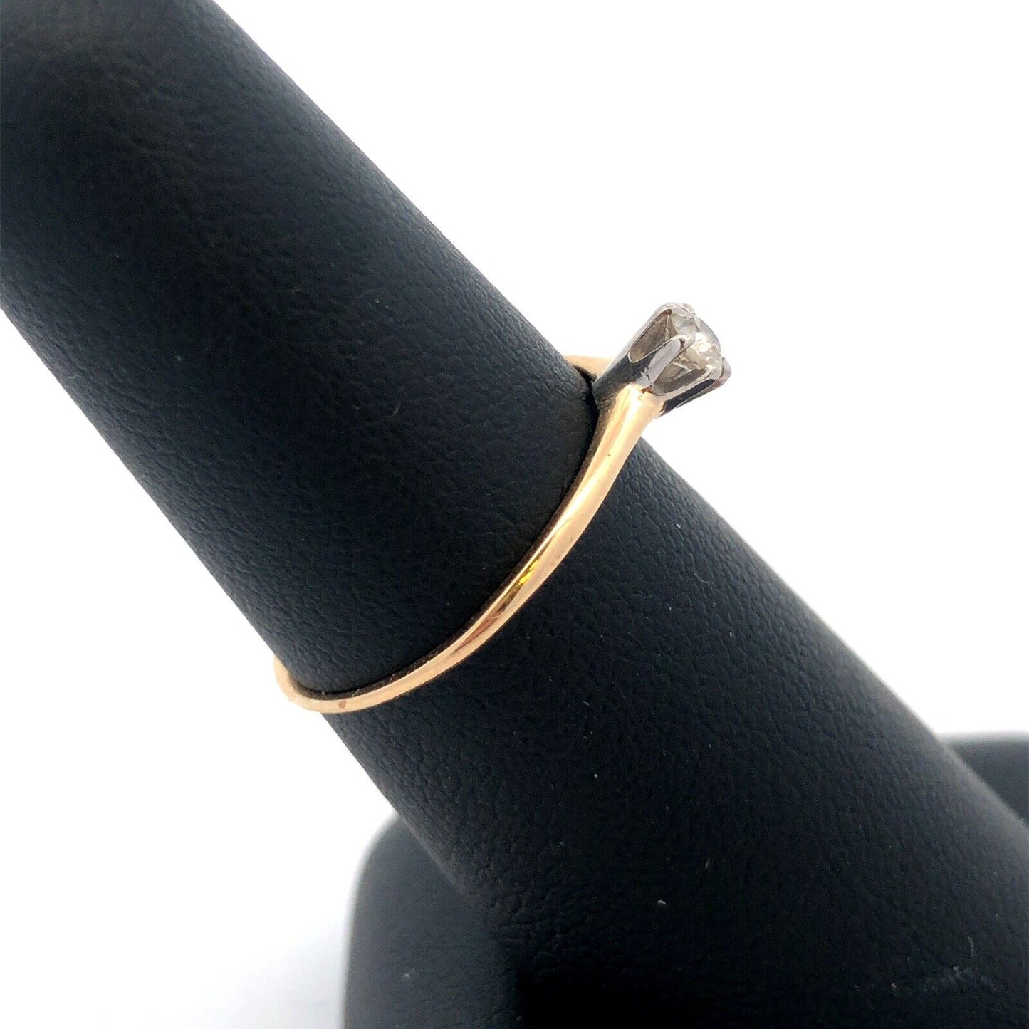 Designer 14K Yellow Gold Round Diamond Solitaire Engagement Wedding Ring