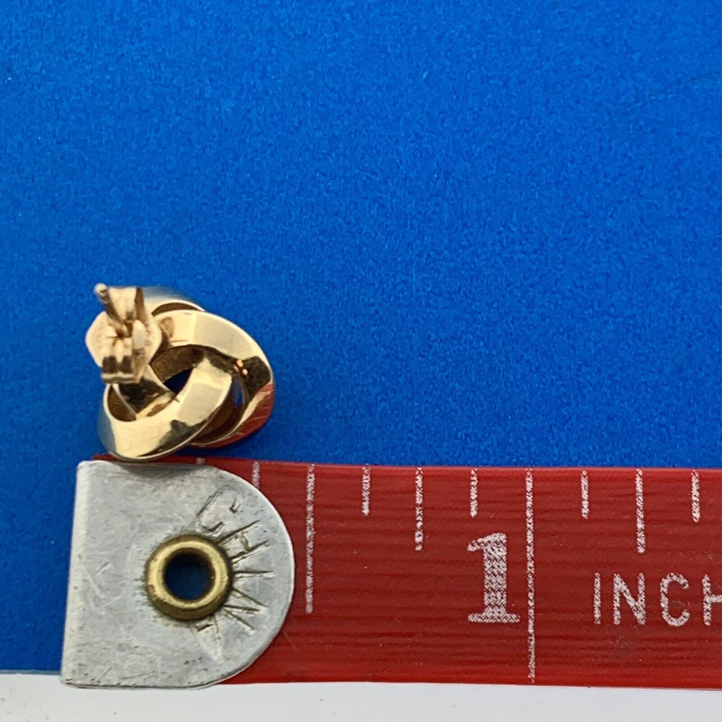 Gorgeous 14k Yellow Gold Knot Friction Back Stud Earrings