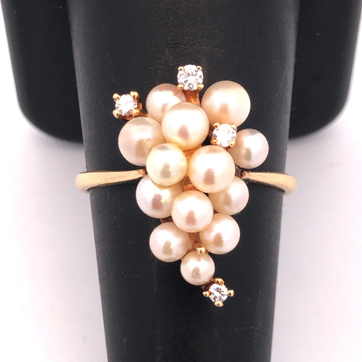 Vintage 14K Yellow Gold Pearl Diamond Cluster Ring