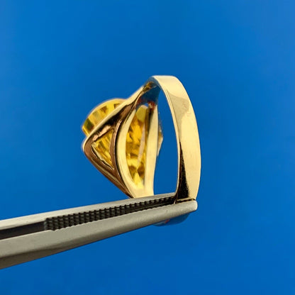 Modernist 18K Yellow Gold Yellow Canary Tourmaline Asymmetrical Chunk Ring