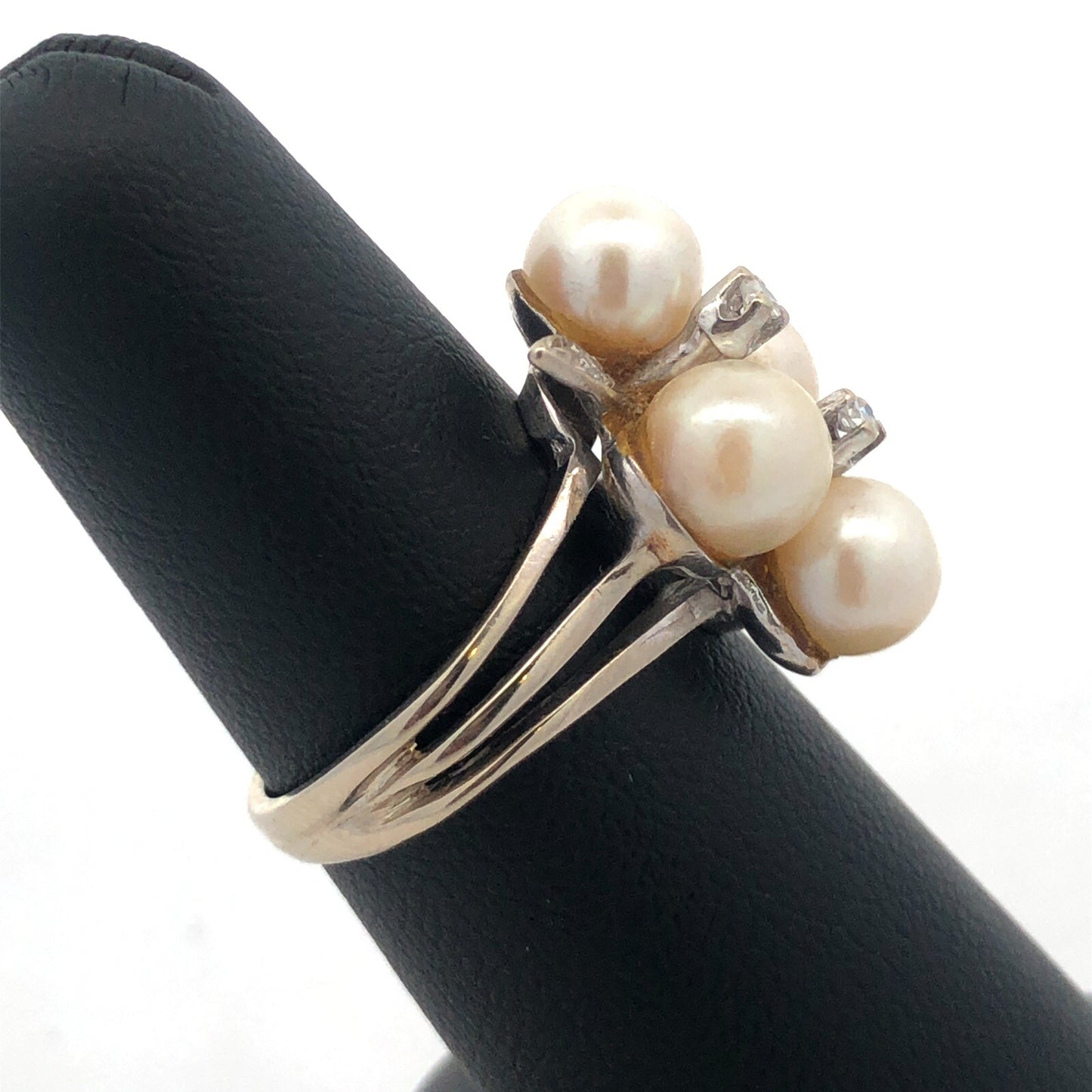 14K White Gold Pearl Diamond Cluster Bridal Anniversary Birthday Cocktail Ring