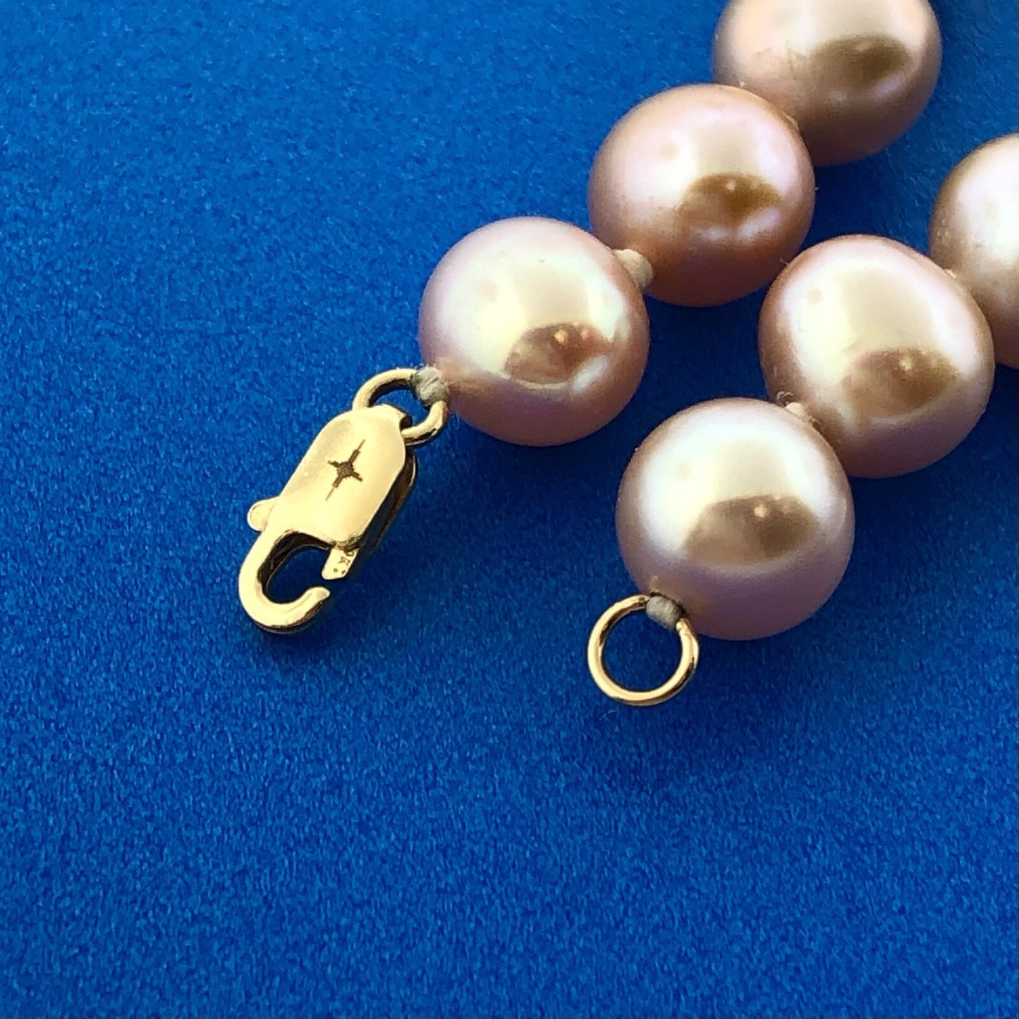 Vintage 14K Yellow Gold Pink Pearl Knotted June Bridal Anniversary Necklace