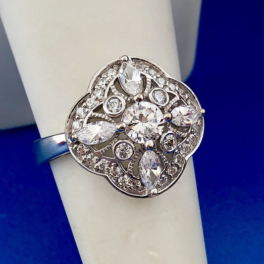 Stunning 14K White Gold Cubic Zirconia CZ Floral Cluster Engagement Dinner Ring
