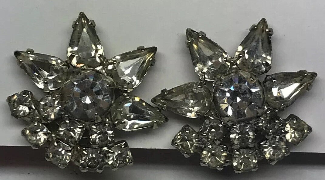 Vintage Art Deco Crystal Rhinestone Flower Cluster Bridal Cocktail Clip Earrings