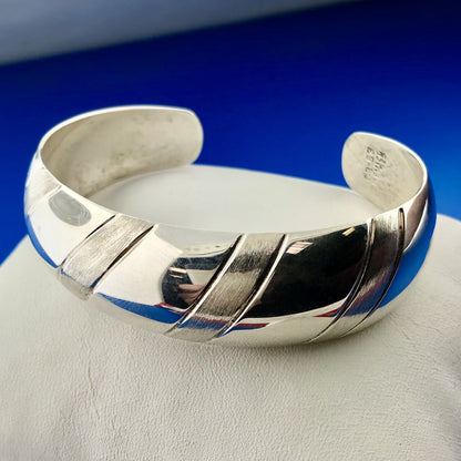 Vintage Taxco Mexico Sterling Silver Polished Florentine Cuff Bracelet