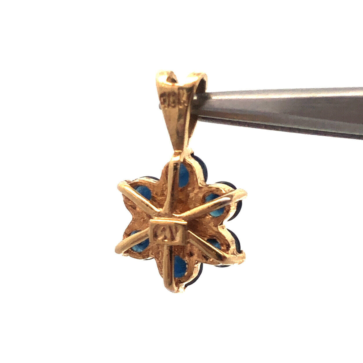 Designer AV 10k Yellow Gold Round Cut Sapphire Diamond Floral Cluster Pendant