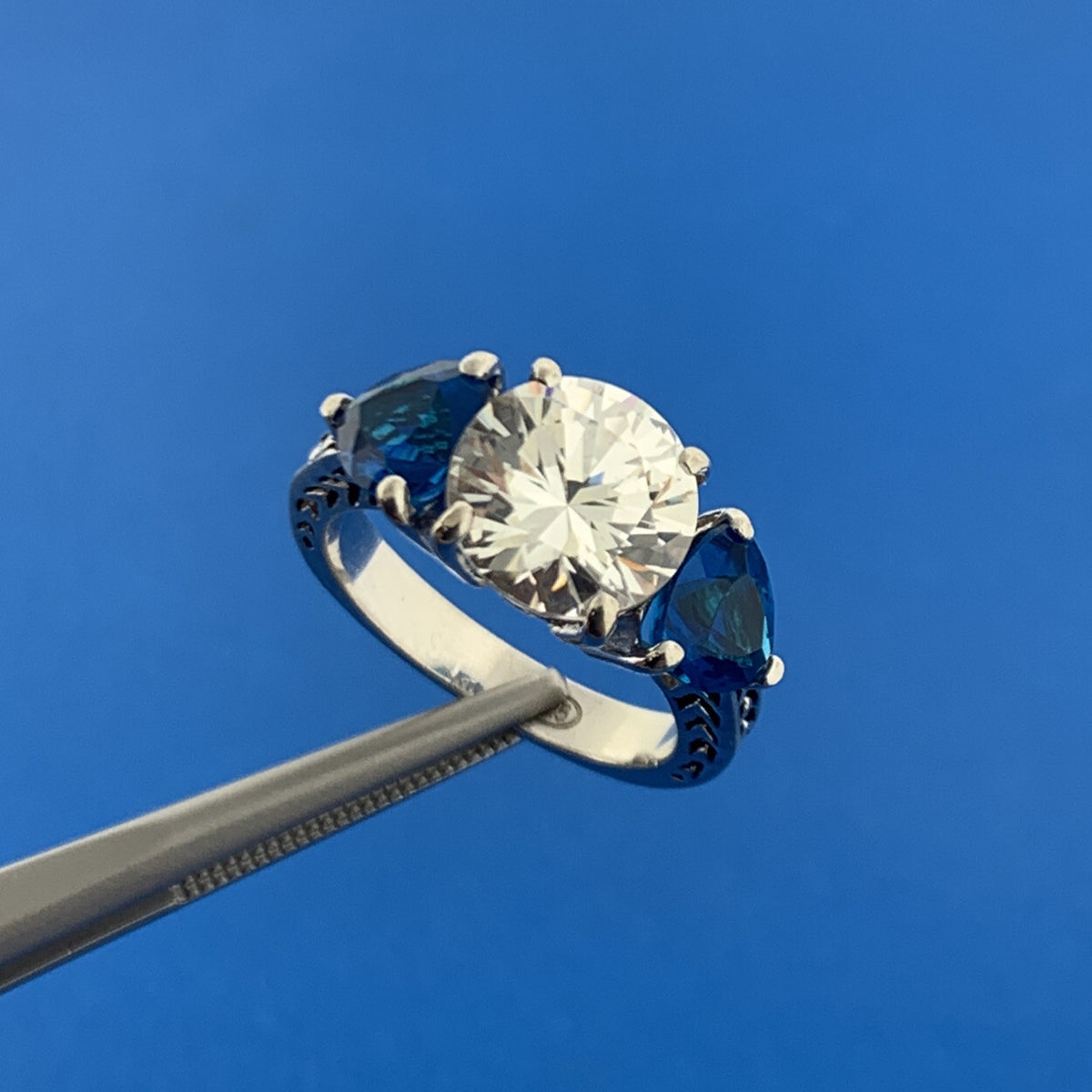 Sterling Silver 925 Blue White Cubic Zirconia CZ Cocktail Ring Vintage Style