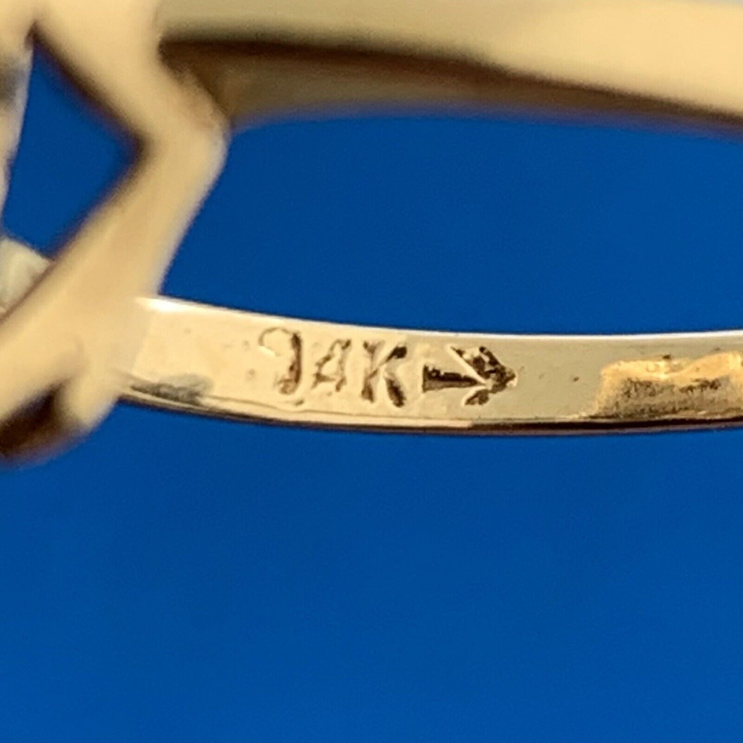 Vintage 14K Yellow Gold Diamond Cluster Tiered Dome Cocktail Ring