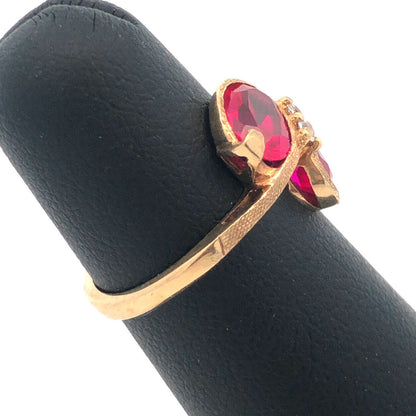 Art Deco 18k Yellow Gold Oval Ruby Duo Diamond Accent Free Form Cocktail Ring