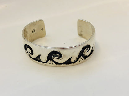 Vintage Native American Sterling Silver Overlay Wave Storyteller Cuff Bracelet