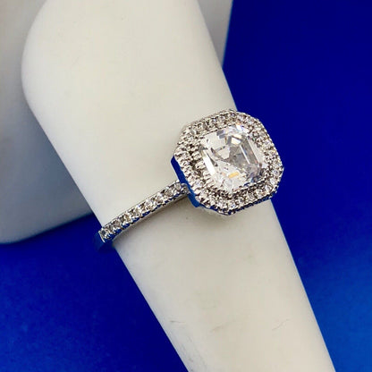 Designer 925 Sterling Silver Cubic Zirconia CZ Solitaire W/Halo Engagement Ring