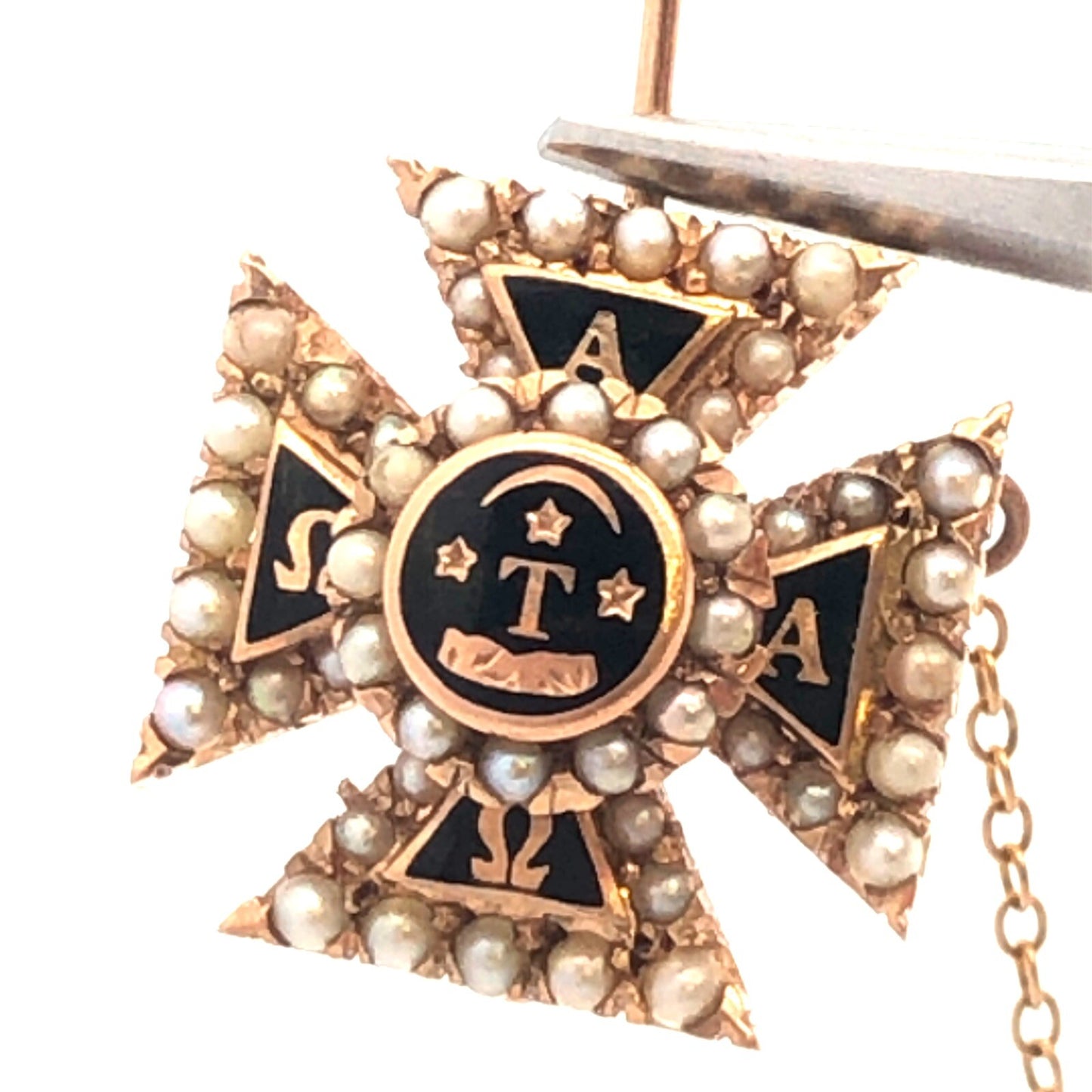 Vintage 10k Yellow Gold Enamel Shell Alpha Tau Omega  AT College Fraternity Pin
