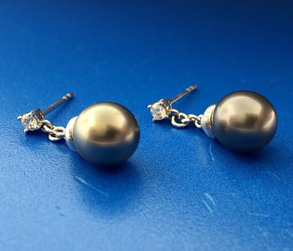 Stunning 14K White Gold Black Pearl Diamond Dangle Drop Earrings