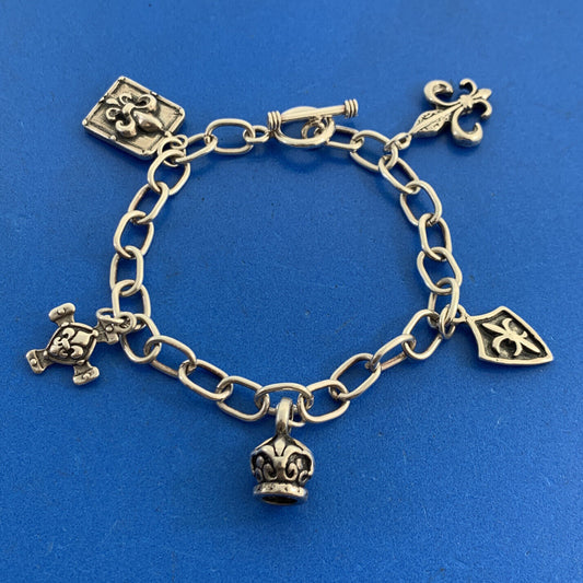 Designer 925 Sterling Silver Five Fleur De Lis Charm Oval Link Toggle Bracelet