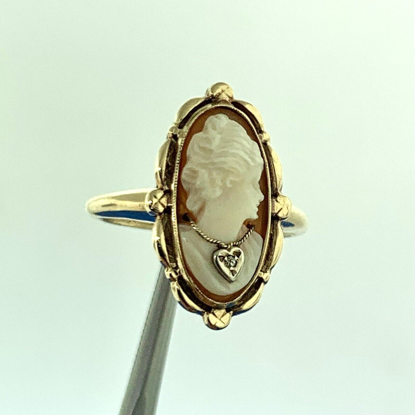 10K Yellow Gold Black White Cameo Diamond Accented Ring