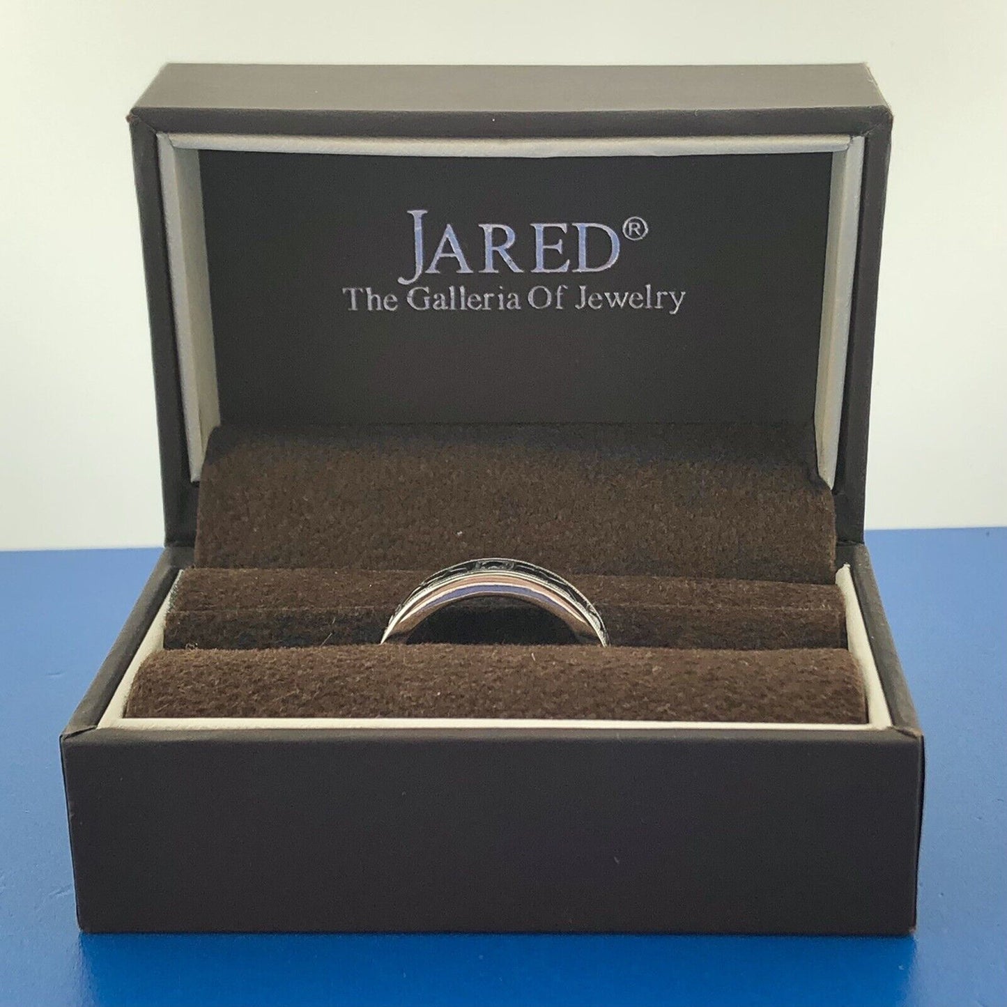 Neil Lane 14K White Gold Black Diamond Sz 8.75 Unisex Wedding Bridal Band Ring