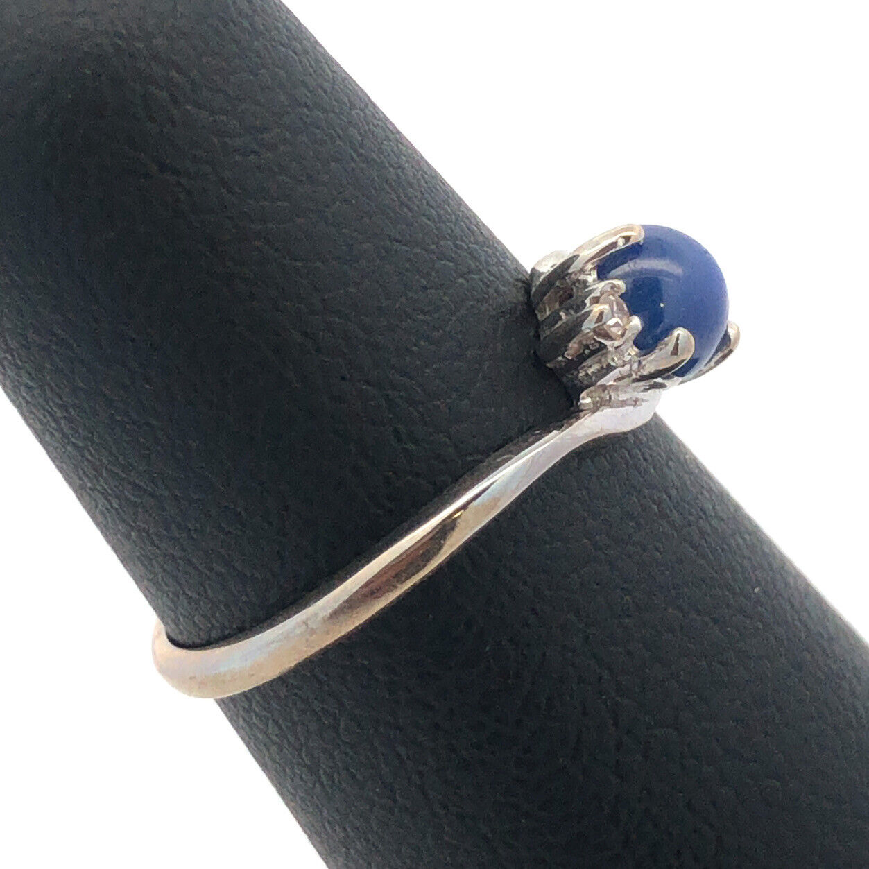 Vintage 10K White Gold Blue Star Sapphire Diamond Accented Cocktail Ring