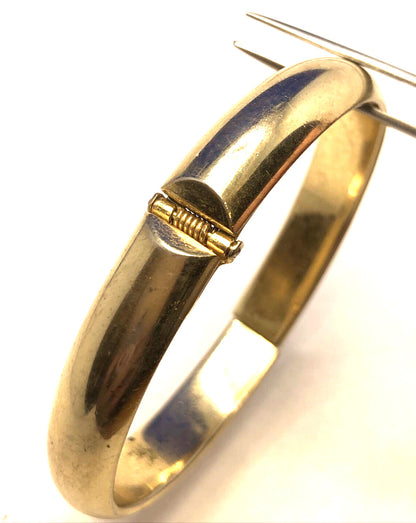Vintage Designer Whiting & Davis Gold Tone Oval Hinged Cuff Bracelet
