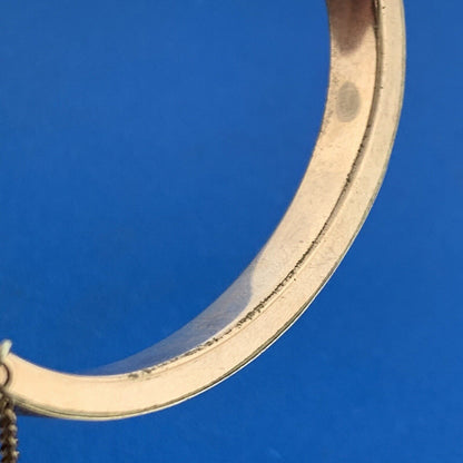 Antique Victoria Gold Filled Floral Etched Textured Hinged Bangle Bracelet