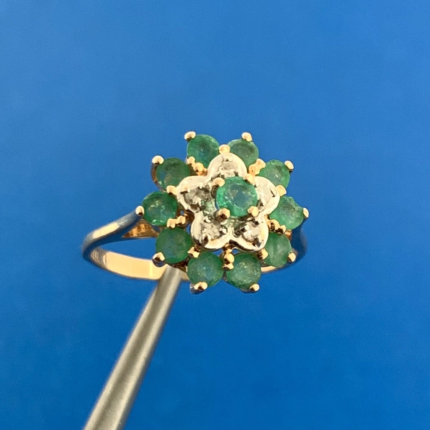 Vintage Designer 14K Emerald Diamond Accent Floral Cluster May Anniversary Ring