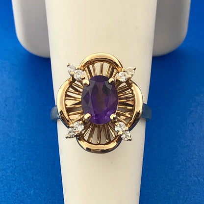 Gorgeous 14k Yellow Gold Oval Amethyst Round Diamond Radiant Dome Ring Size 4.75