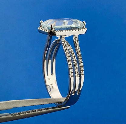 14K White Gold Solitaire Aquamarine Diamond Halo Accented March Anniversary Ring