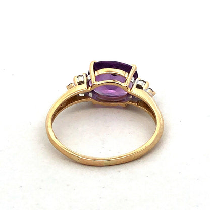 Designer AV 14K Yellow Gold Cushion Cut Purple Amethyst Solitaire Diamond Ring