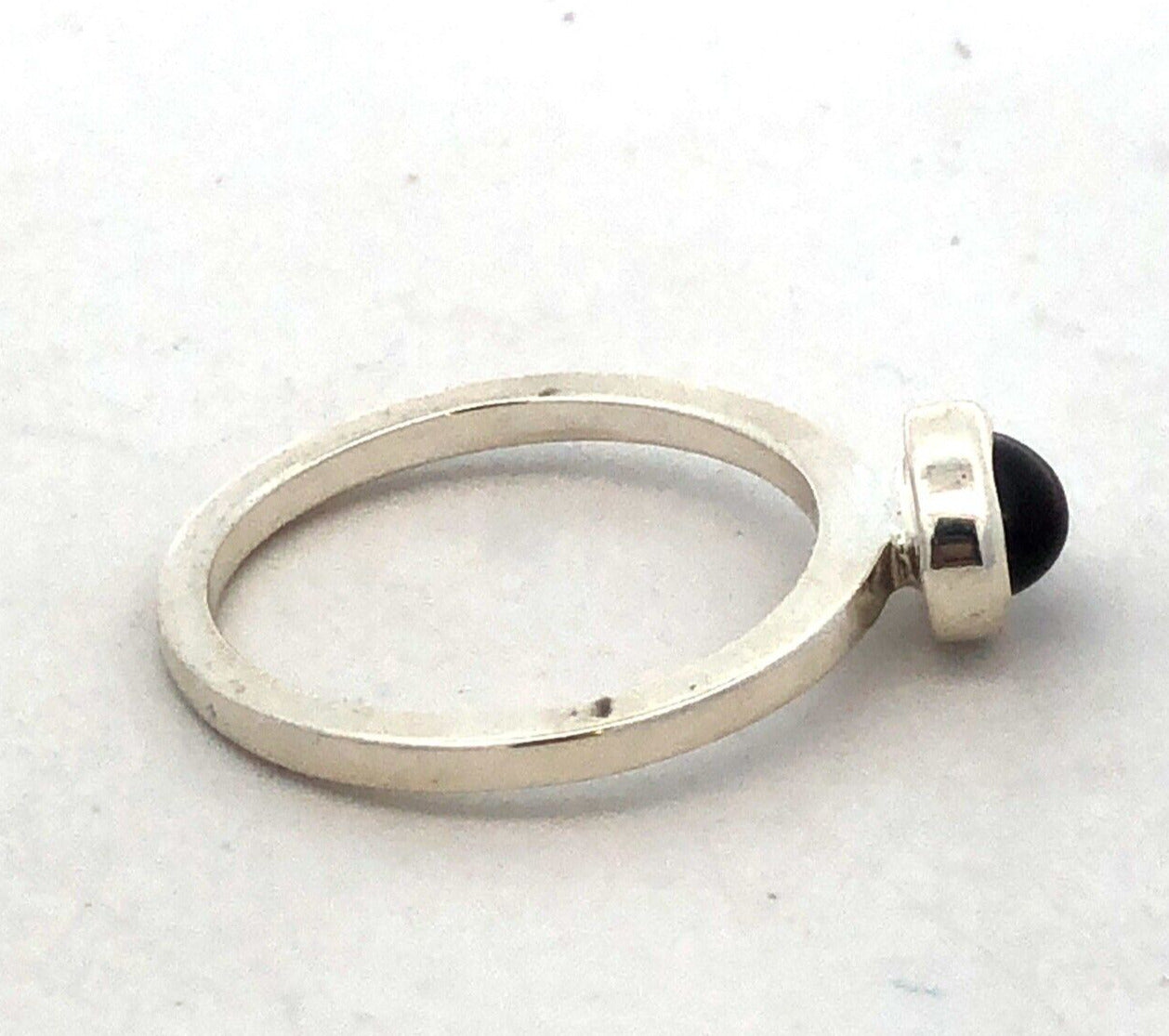 Designer Karthia Sterling Silver Oval Red Garnet Bezel Solitaire Stackable Ring