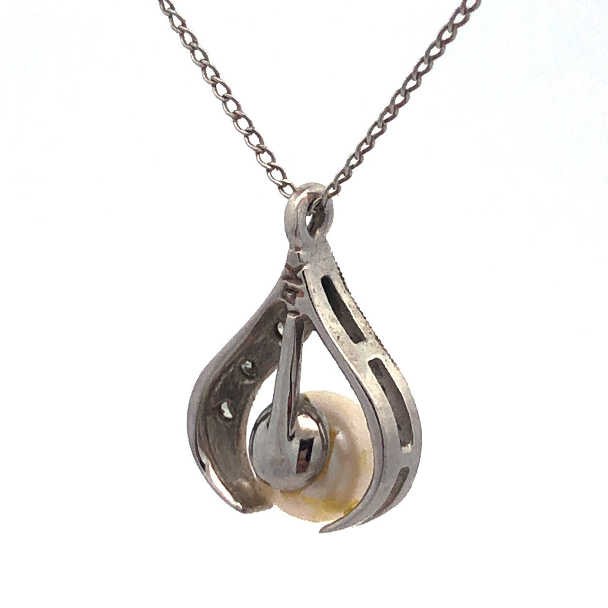 Designer 14K White Gold Pearl Diamond Bridal June Anniversary Pendant Necklace