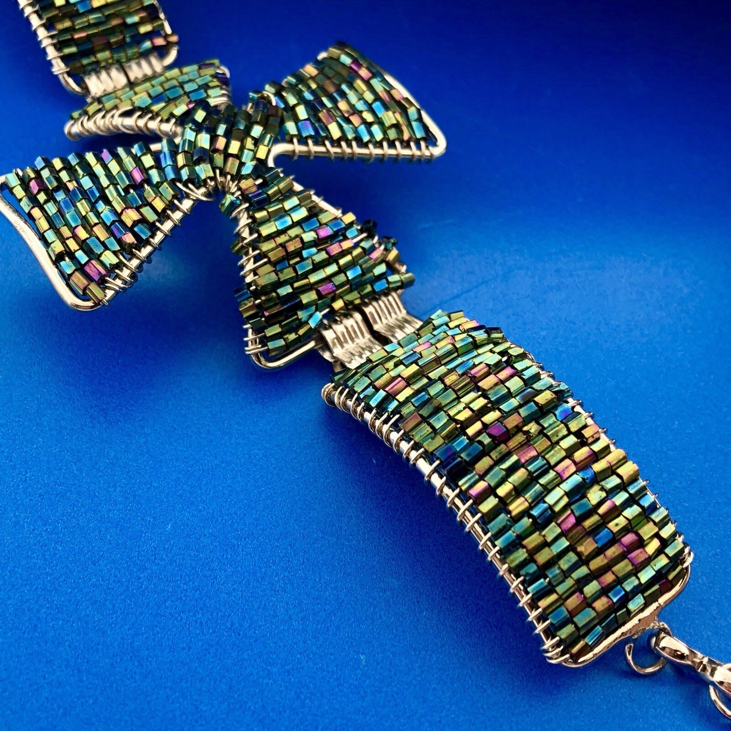 Artisan Silver Tone Iridescent Cylinder Bead Wire Wrapped Cross Toggle Bracelet