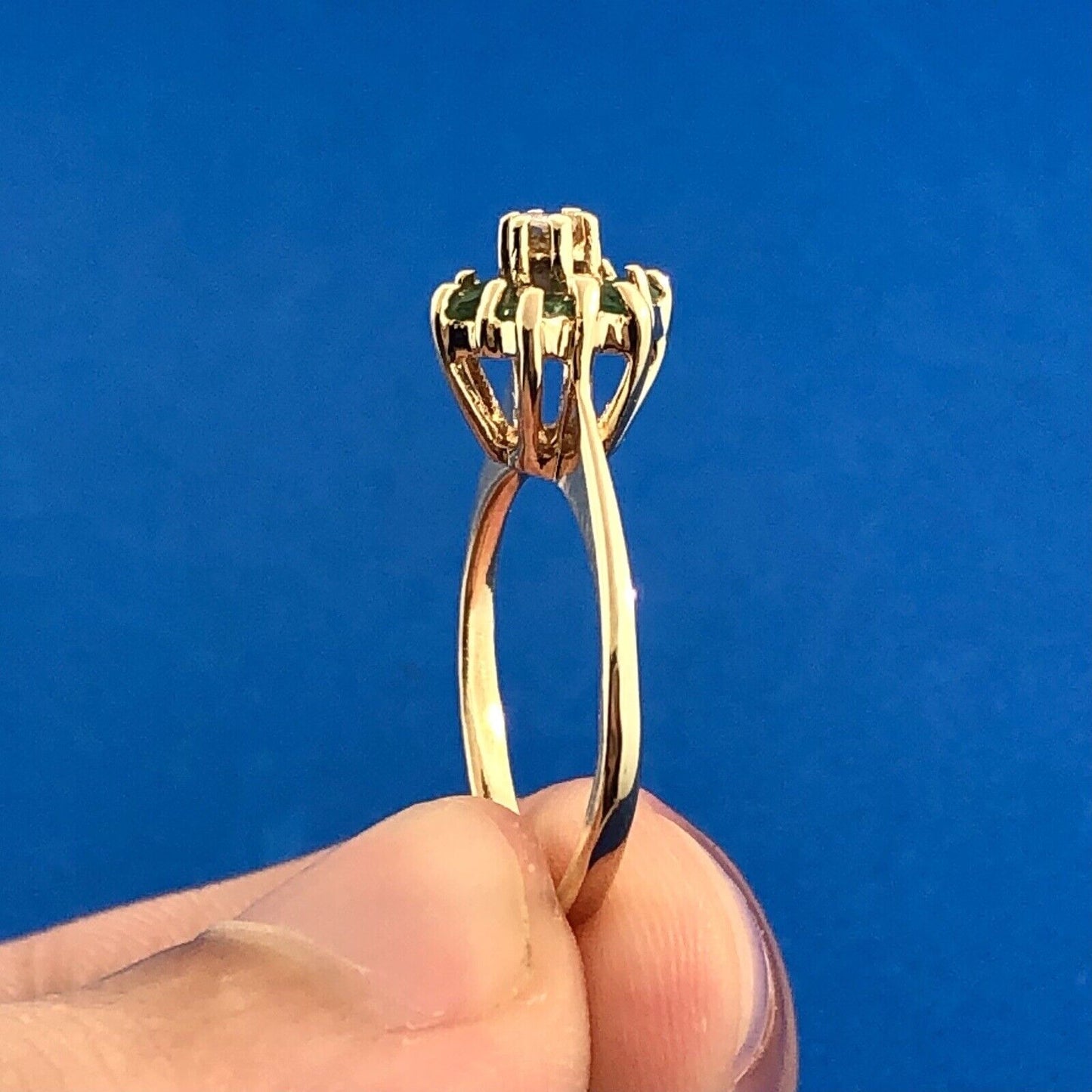 Vintage 14K Yellow Gold Designer Emerald Diamond Cluster May Anniversary Ring