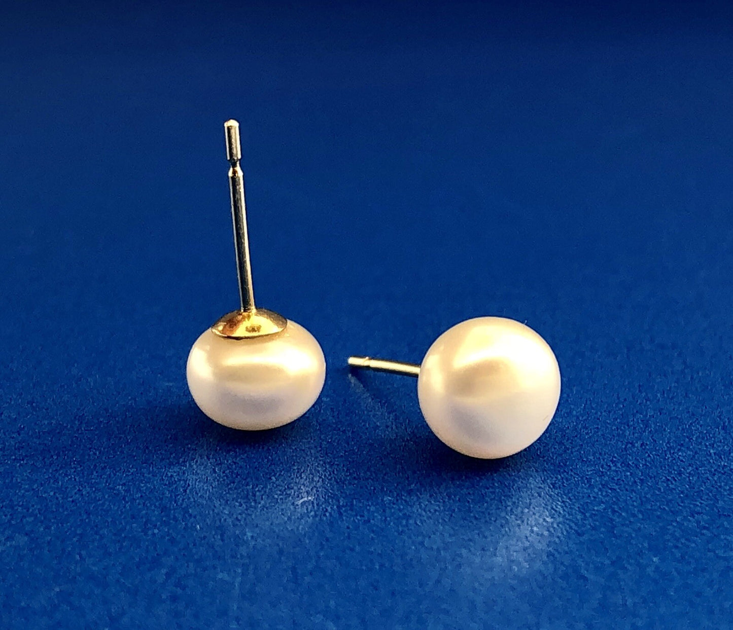 14K Yellow Gold Pearl Bridal June Sweetheart Anniversary Stud Earrings